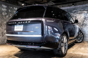 レンジローバー オートバイオグラフィ 4.4L P530 SWB 4WD