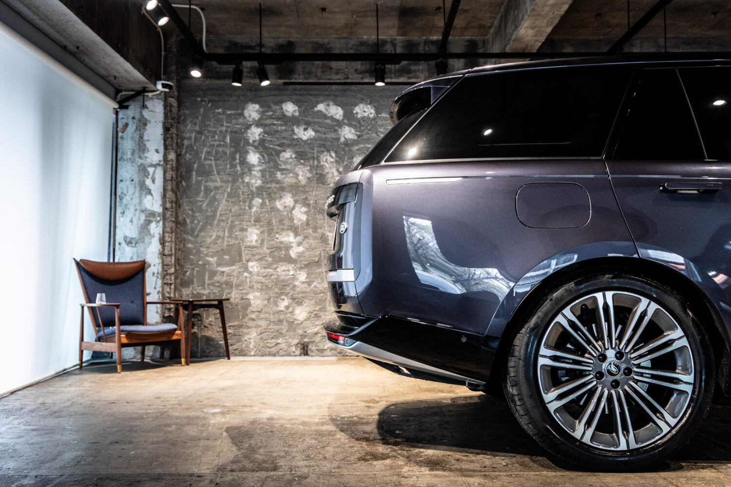 レンジローバー オートバイオグラフィ 4.4L P530 SWB 4WD