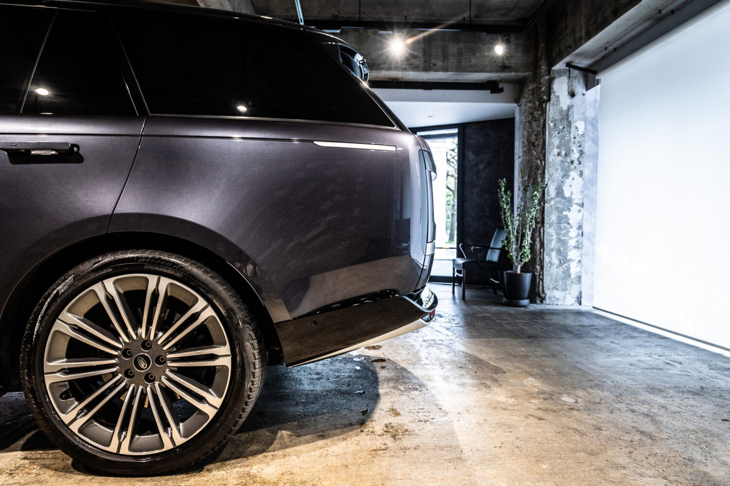 レンジローバー オートバイオグラフィ 4.4L P530 SWB 4WD