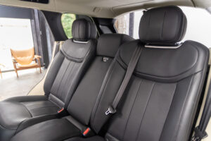 レンジローバー オートバイオグラフィ 4.4L P530 SWB 4WD