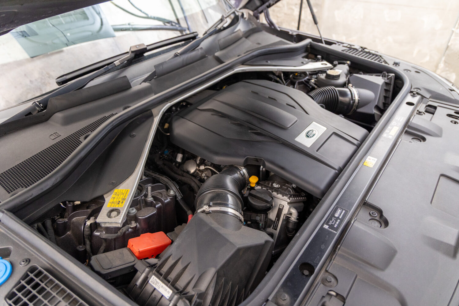 レンジローバー オートバイオグラフィ 4.4L P530 SWB 4WD