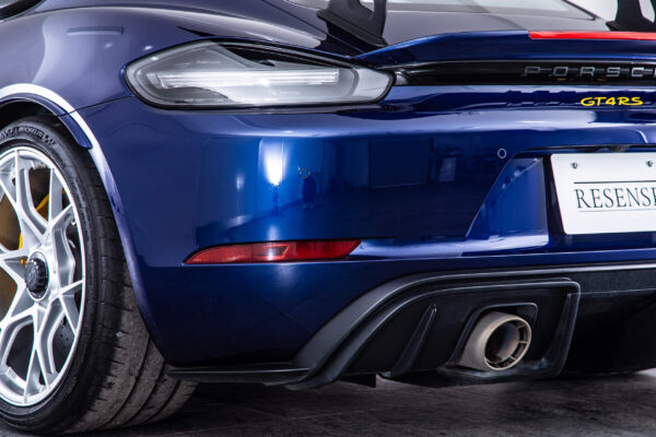 ポルシェ 718ケイマン GT4 RS PDK