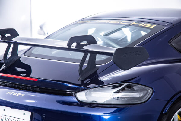 ポルシェ 718ケイマン GT4 RS PDK