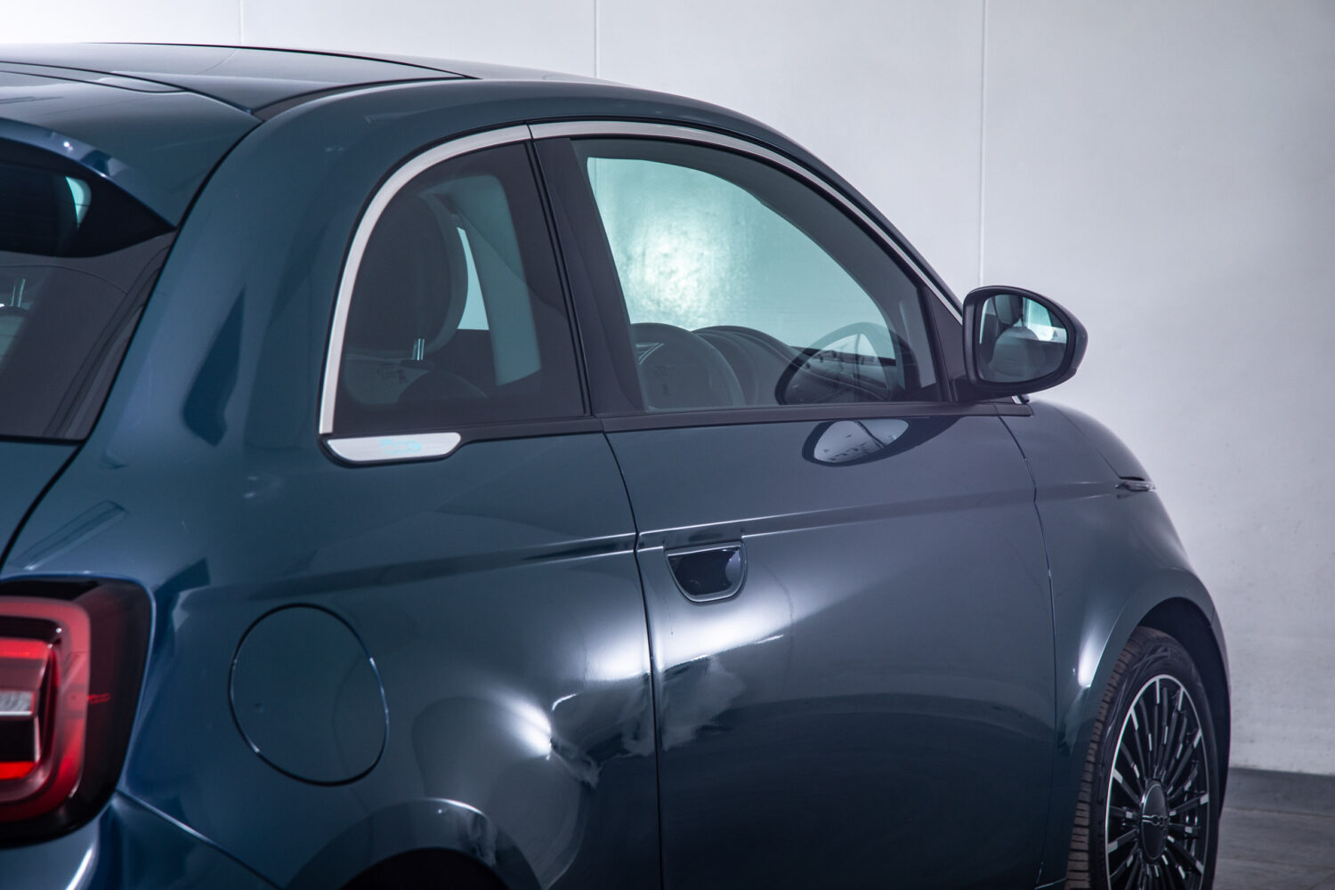 フィアット 500e アイコン