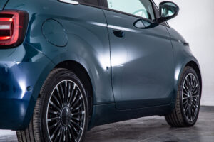 フィアット 500e アイコン