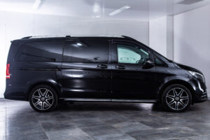 Vクラス V220 d エクスクルーシブ ロング プラチナスイート ディーゼルターボ