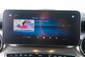 Vクラス V220 d エクスクルーシブ ロング プラチナスイート ディーゼルターボ