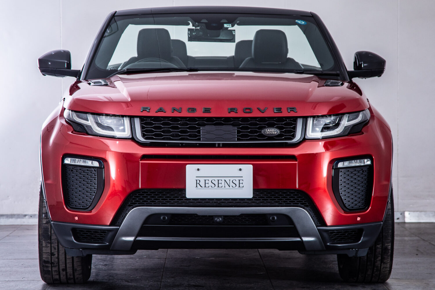 レンジローバーイヴォーク HSE ダイナミック 4WD