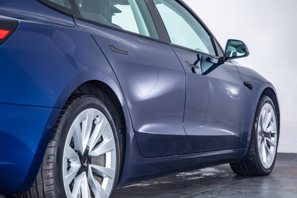 モデル3 ロングレンジ デュアルモーター 4WD