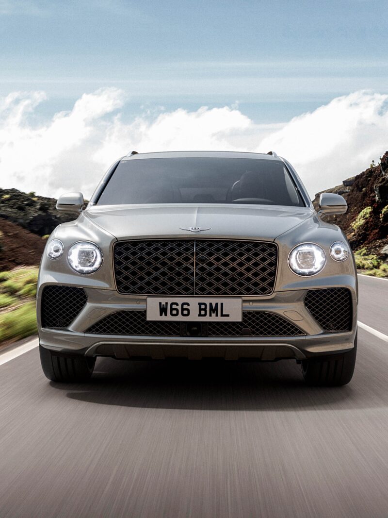 ベントレー・ベンテイガ・アルテナーラエディション　同車デザイン最高峰の特別仕様車