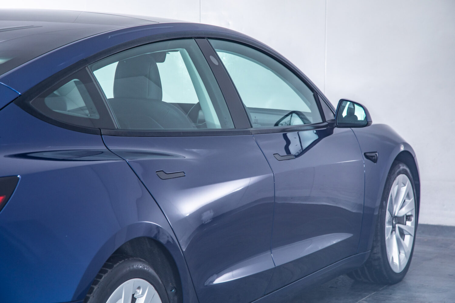 モデル3 ロングレンジ デュアルモーター 4WD