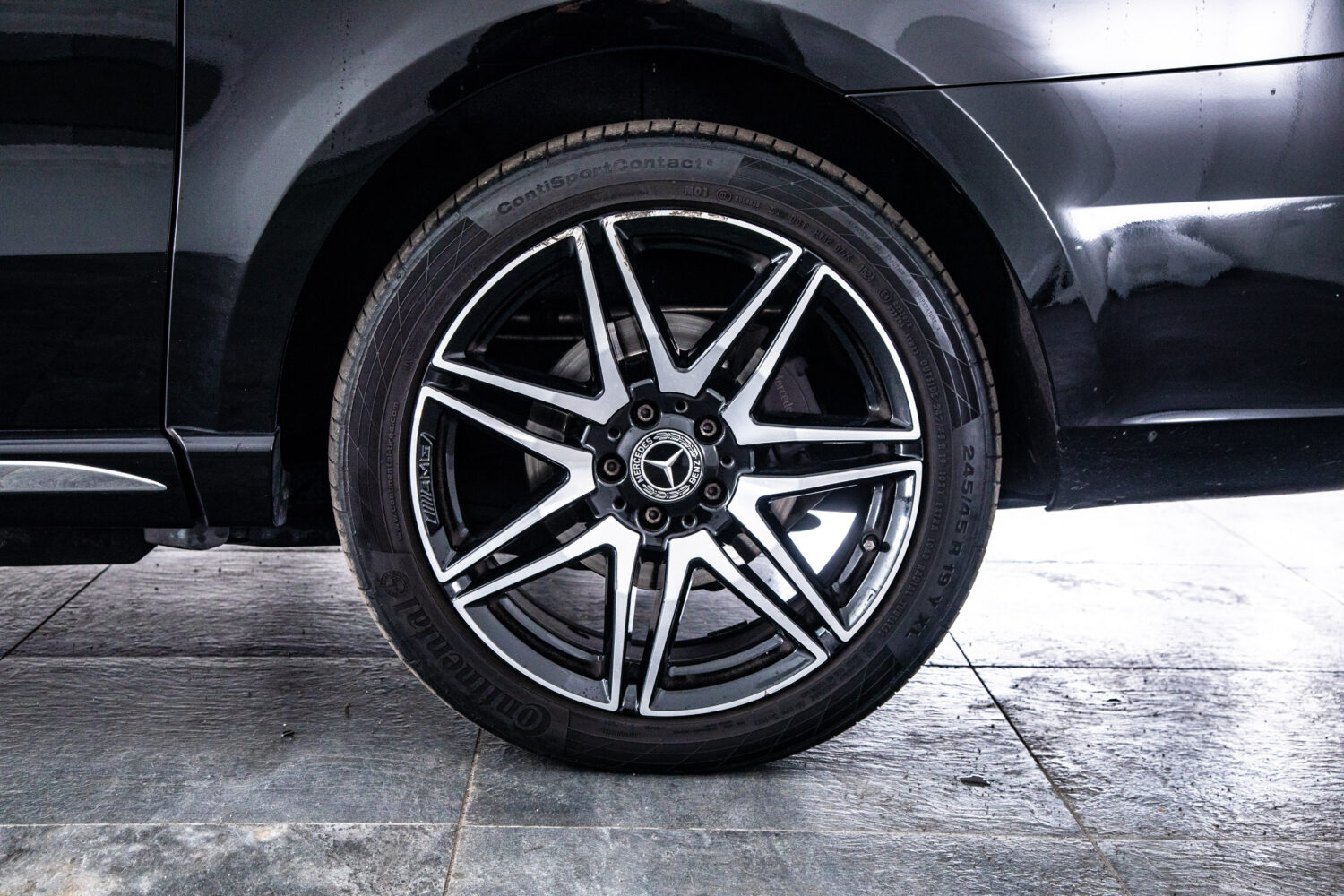 Vクラス V220 d エクスクルーシブ ロング プラチナスイート ディーゼルターボ