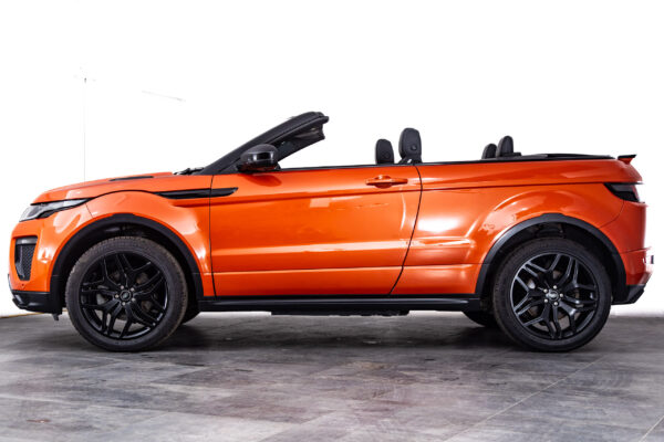 レンジローバーイヴォークコンバーチブル HSE ダイナミック 4WD
