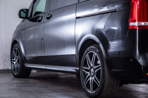 Vクラス V220 d エクスクルーシブ ロング プラチナスイート ディーゼルターボ