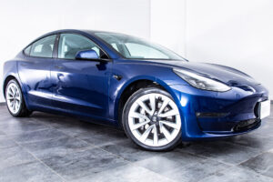 モデル3 ロングレンジ デュアルモーター 4WD