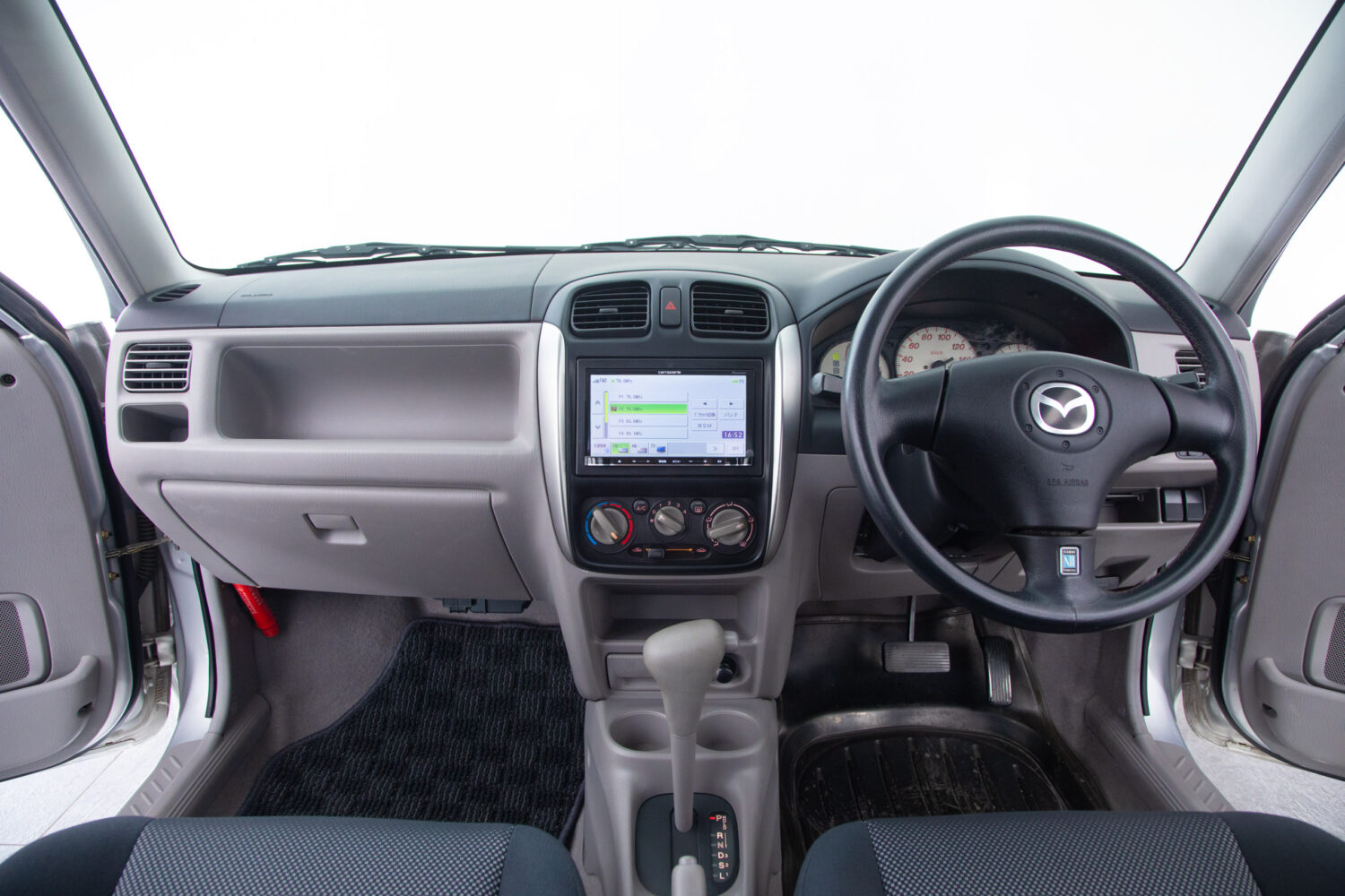 マツダ デミオ 1.5 アレッタ