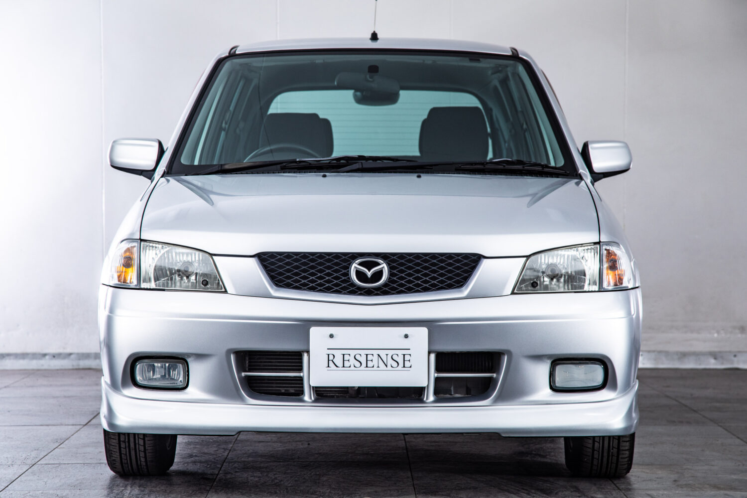 マツダ デミオ 1.5 アレッタ