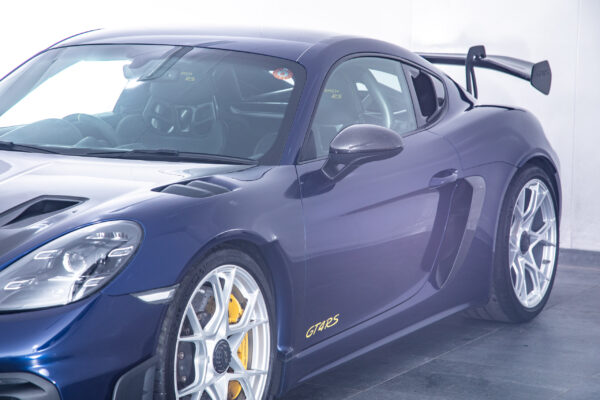 ポルシェ 718ケイマン GT4 RS PDK