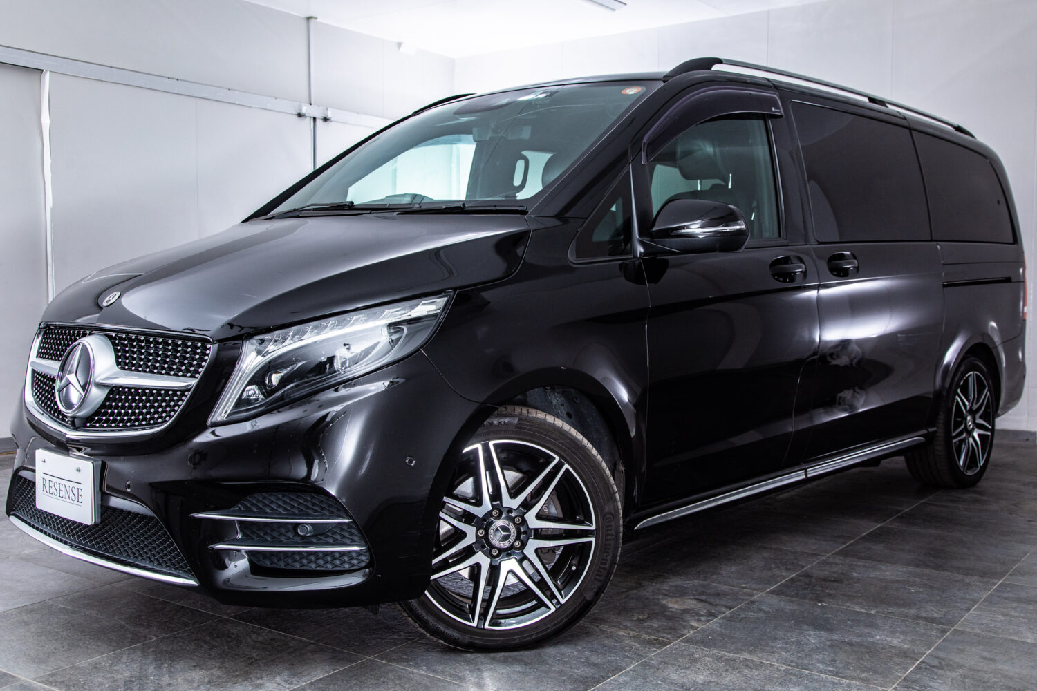 Vクラス V220 d エクスクルーシブ ロング プラチナスイート ディーゼルターボ