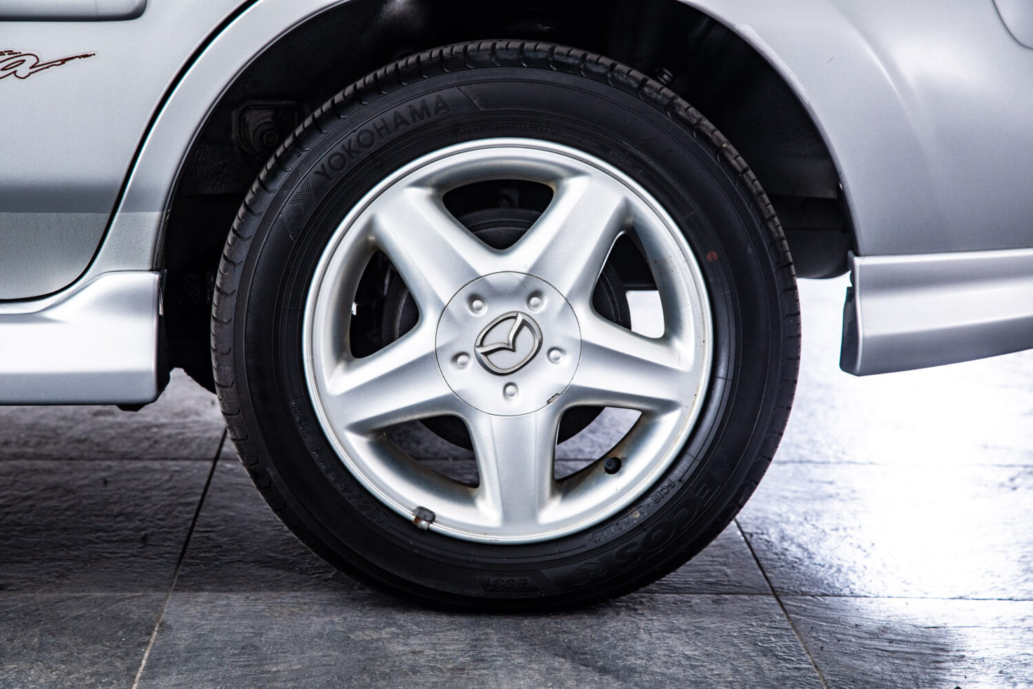 マツダ デミオ 1.5 アレッタ