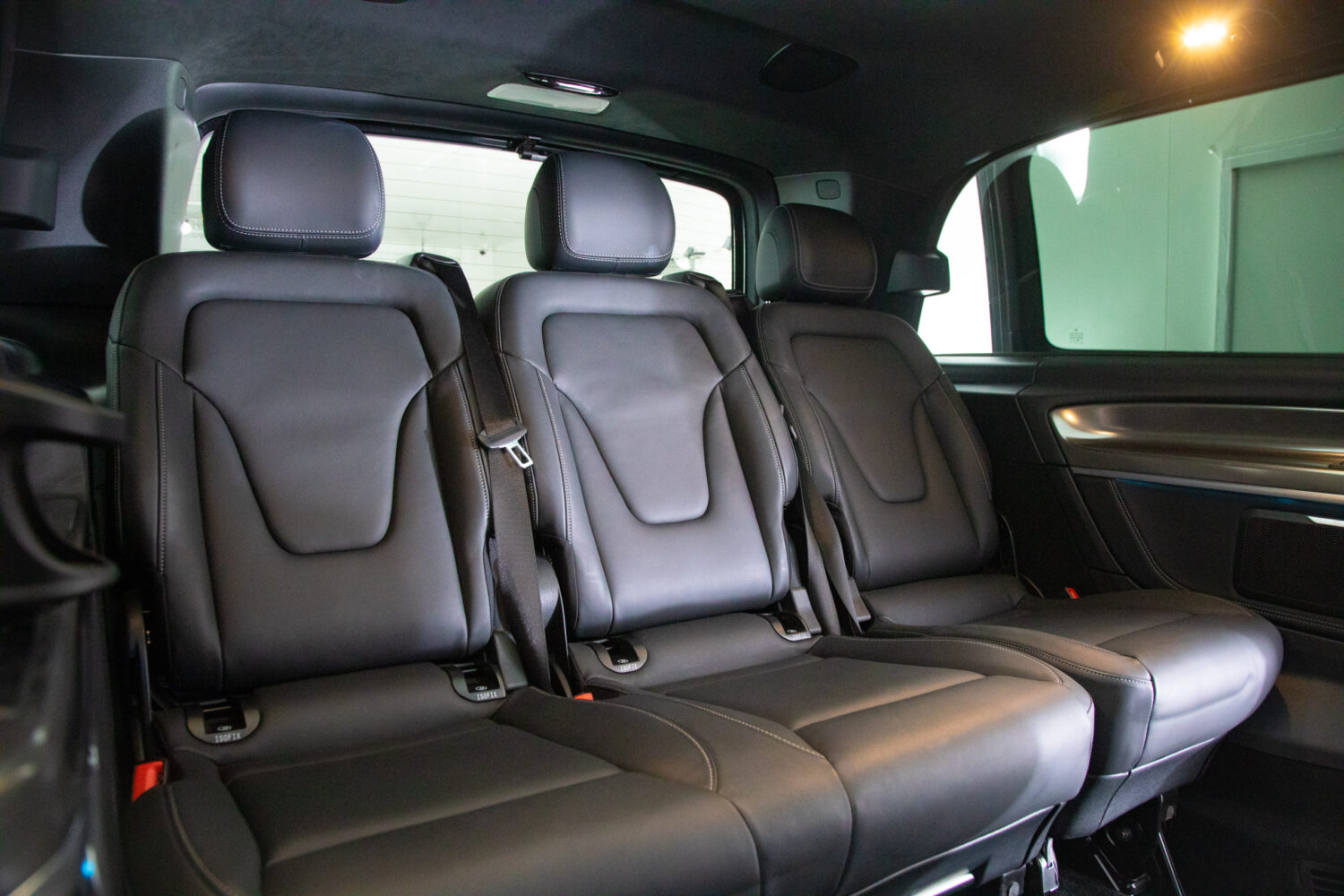 Vクラス V220 d エクスクルーシブ ロング プラチナスイート ディーゼルターボ