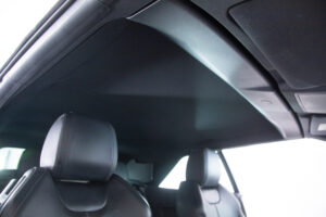 レンジローバーイヴォーク HSE ダイナミック 4WD