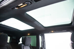 Vクラス V220 d エクスクルーシブ ロング プラチナスイート ディーゼルターボ