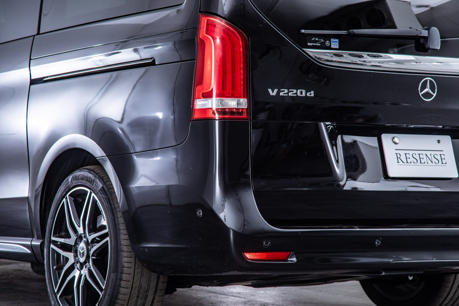 Vクラス V220 d エクスクルーシブ ロング プラチナスイート ディーゼルターボ