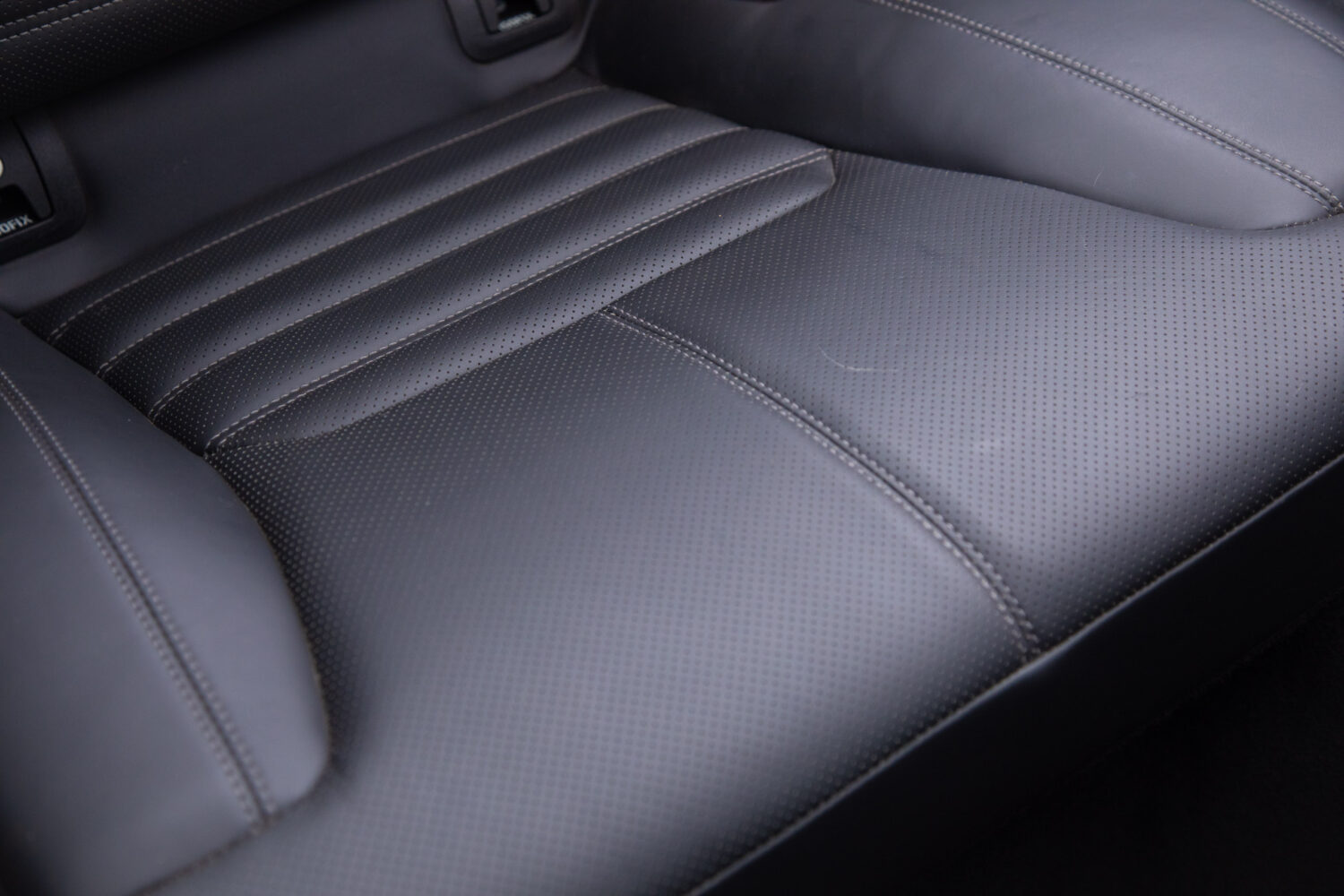 レンジローバーイヴォーク HSE ダイナミック 4WD