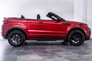 レンジローバーイヴォーク HSE ダイナミック 4WD