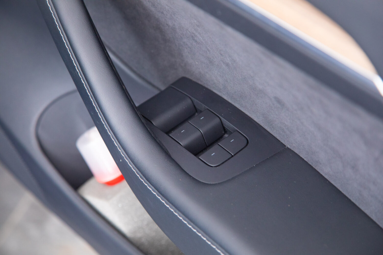 モデル3 ロングレンジ デュアルモーター 4WD