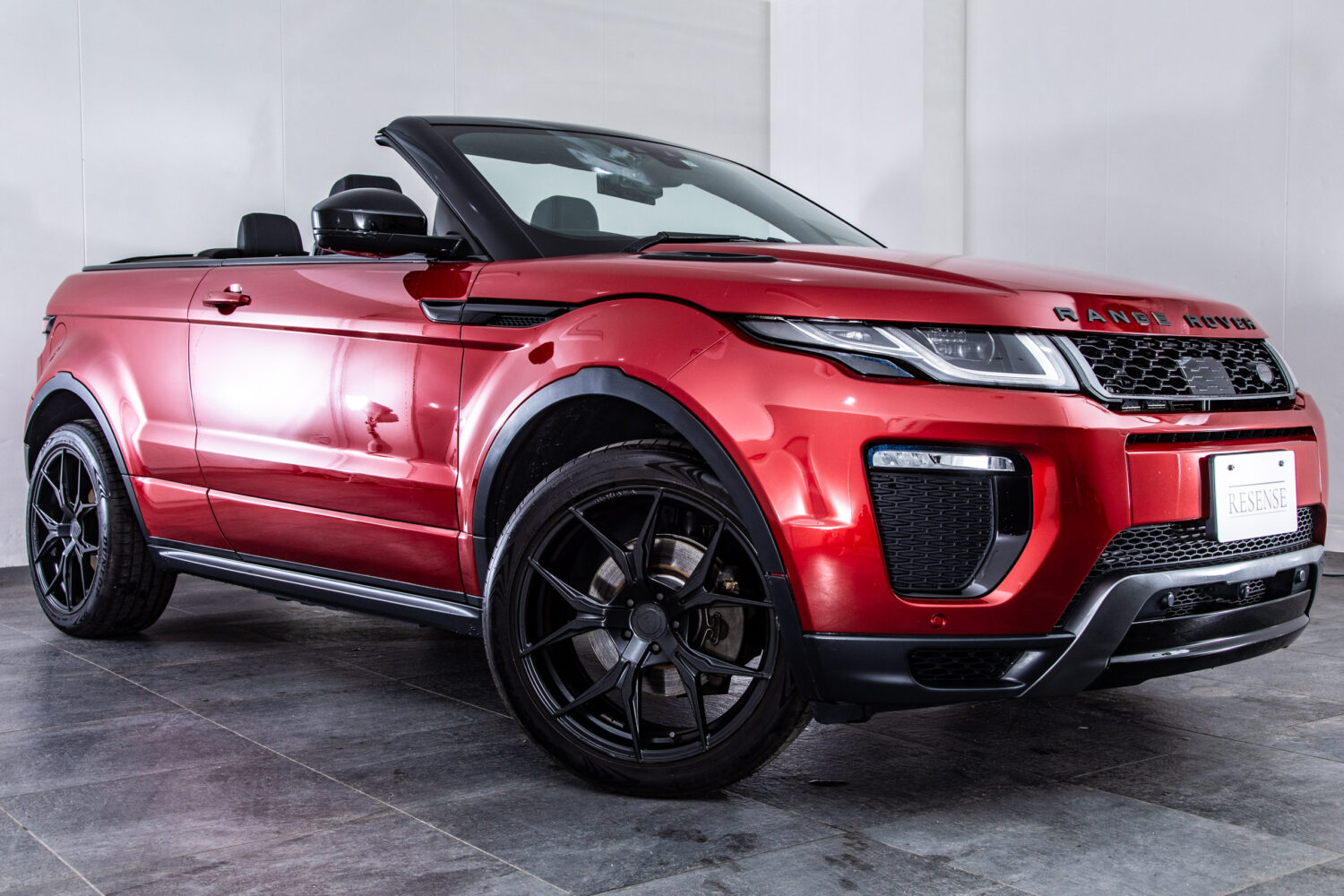 レンジローバーイヴォーク HSE ダイナミック 4WD