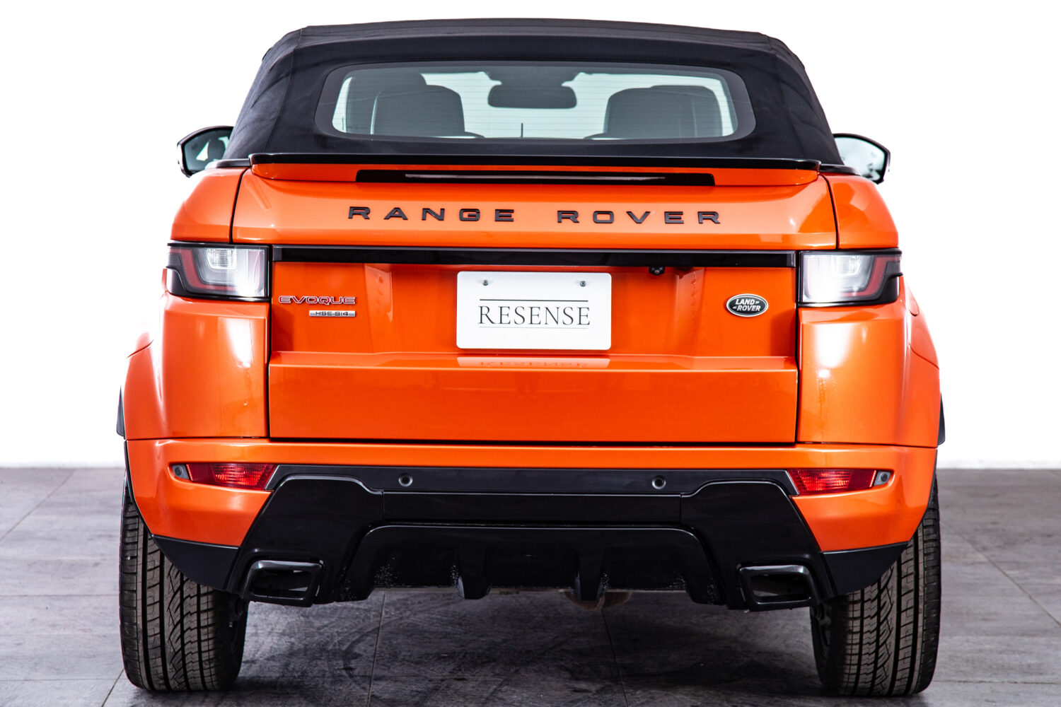 レンジローバーイヴォークコンバーチブル HSE ダイナミック 4WD