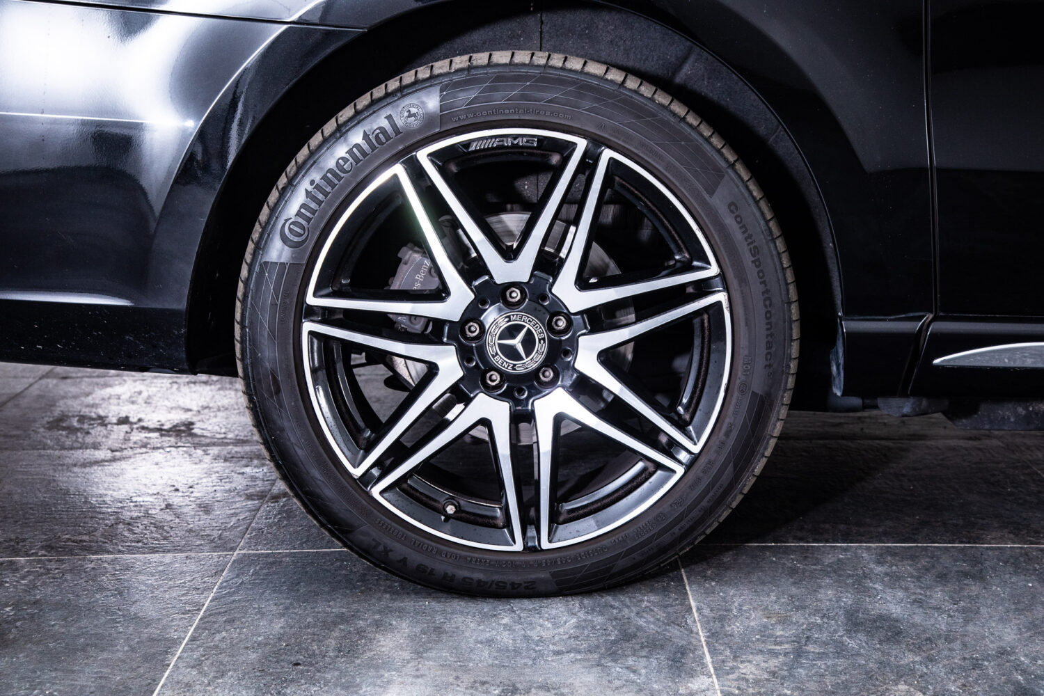 Vクラス V220 d エクスクルーシブ ロング プラチナスイート ディーゼルターボ