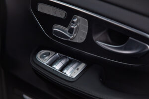 Vクラス V220 d エクスクルーシブ ロング プラチナスイート ディーゼルターボ