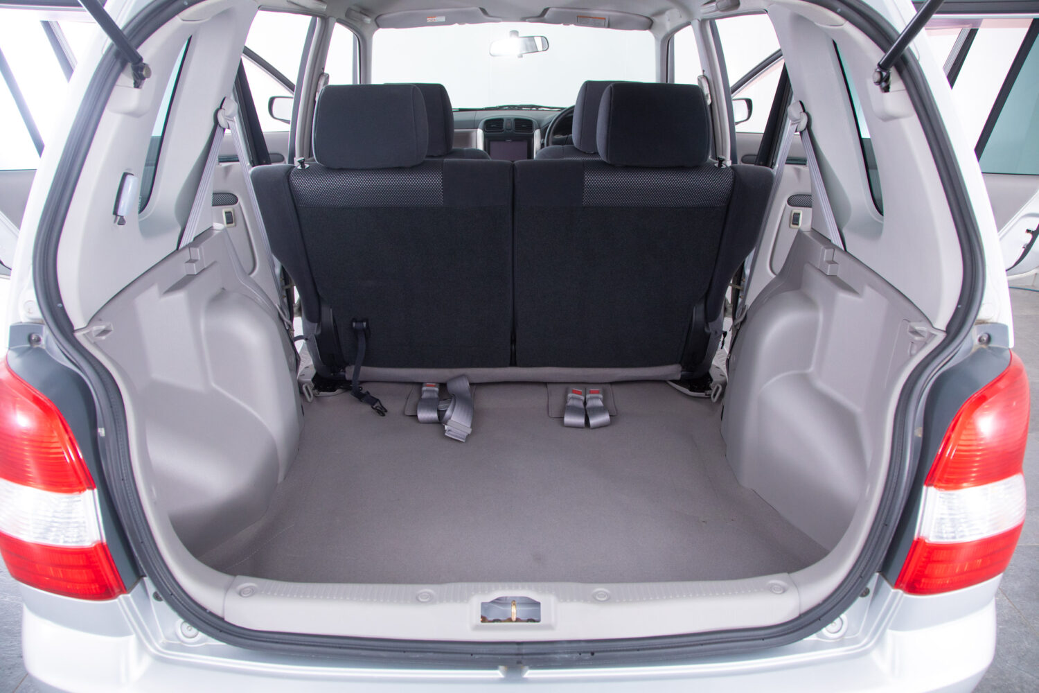 マツダ デミオ 1.5 アレッタ