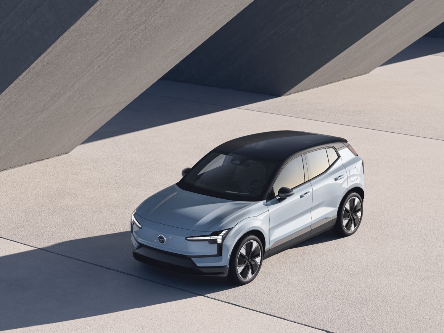 ボルボ最小SUV EX30 権威ある「Good Design Award 2025」を受賞