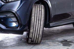 GLCクーペ 220d 4マチック コア (ISG) AMGラインパッケージ 4WD