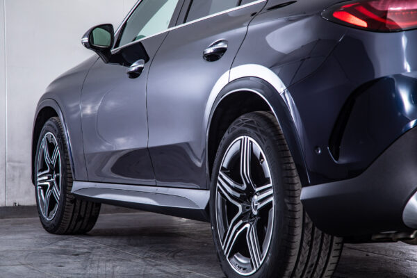 GLCクーペ 220d 4マチック コア (ISG) AMGラインパッケージ 4WD