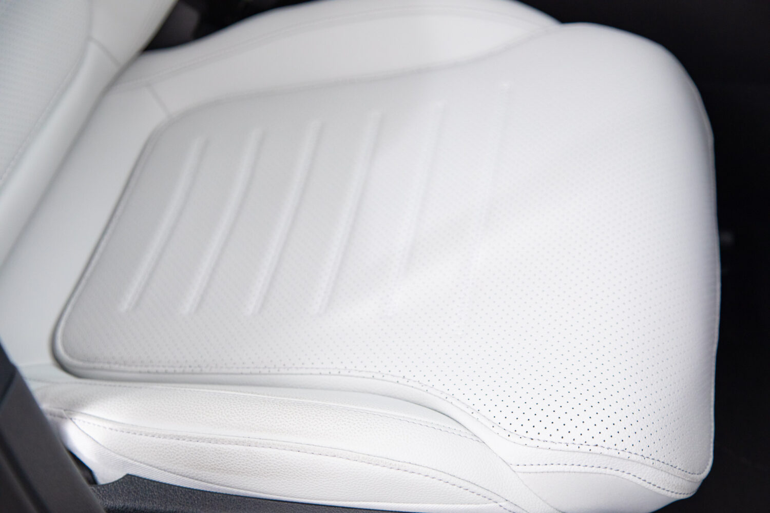 GLCクーペ 220d 4マチック コア (ISG) AMGラインパッケージ 4WD