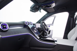 GLCクーペ 220d 4マチック コア (ISG) AMGラインパッケージ 4WD