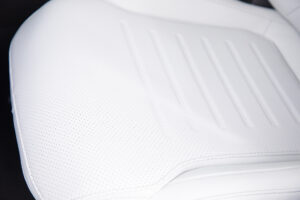 GLCクーペ 220d 4マチック コア (ISG) AMGラインパッケージ 4WD