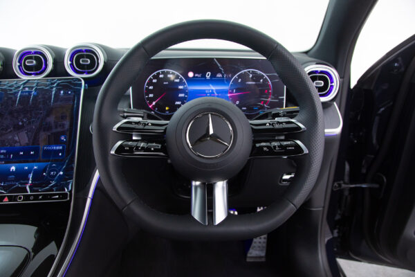 GLCクーペ 220d 4マチック コア (ISG) AMGラインパッケージ 4WD