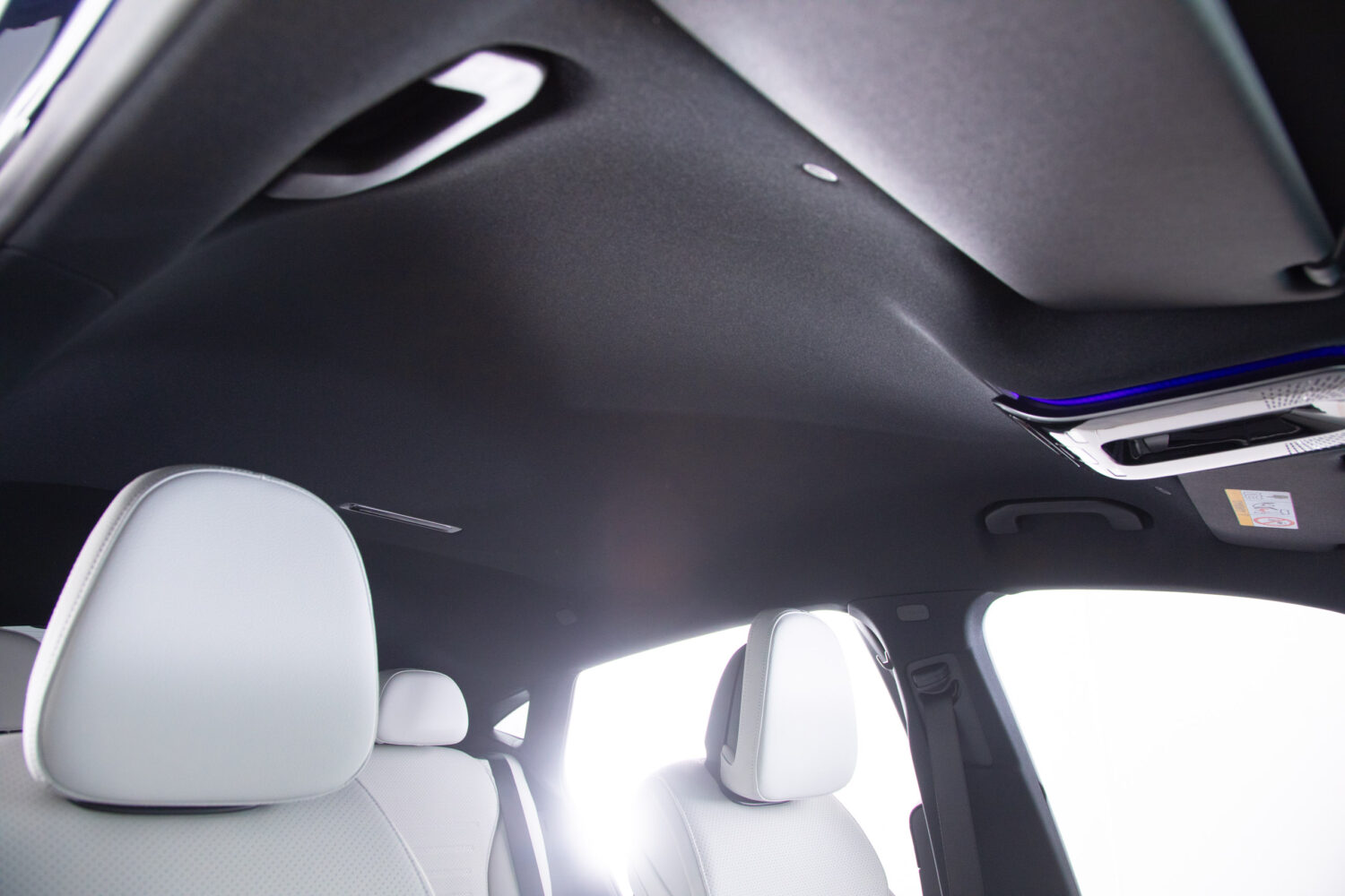 GLCクーペ 220d 4マチック コア (ISG) AMGラインパッケージ 4WD