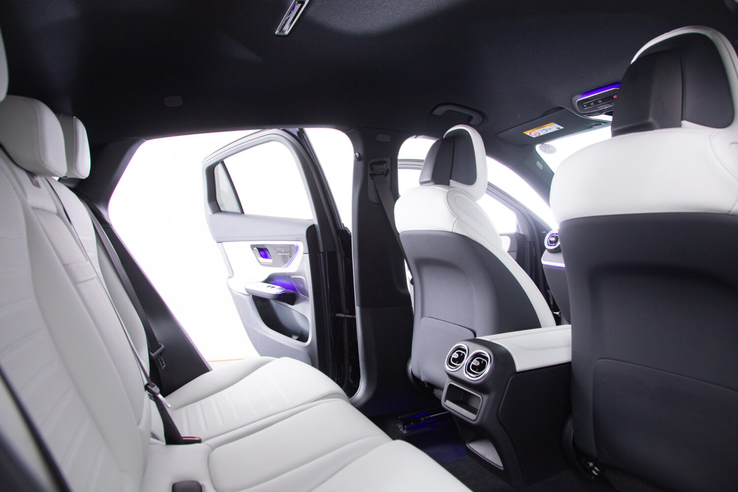 GLCクーペ 220d 4マチック コア (ISG) AMGラインパッケージ 4WD