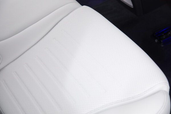 GLCクーペ 220d 4マチック コア (ISG) AMGラインパッケージ 4WD