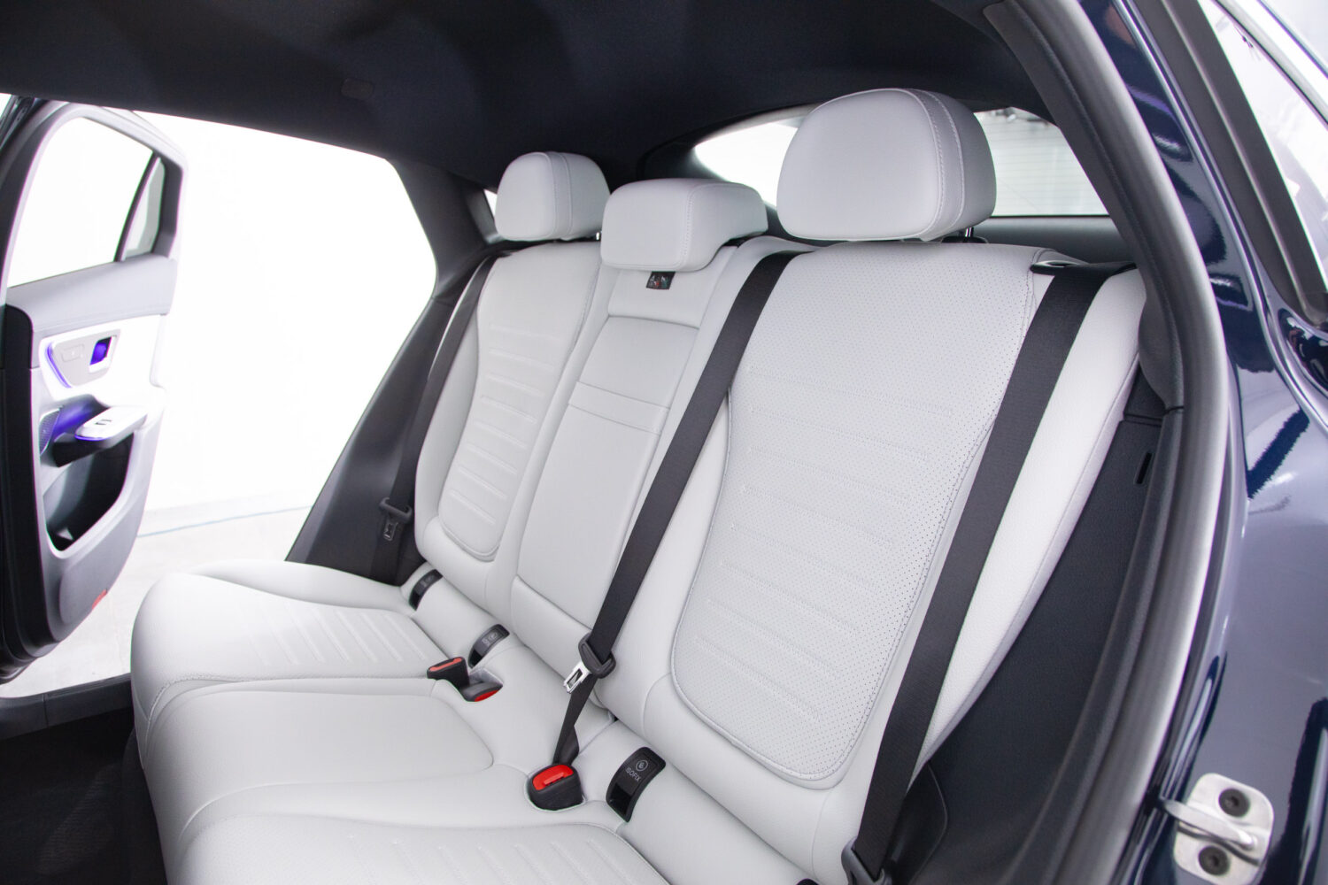 GLCクーペ 220d 4マチック コア (ISG) AMGラインパッケージ 4WD