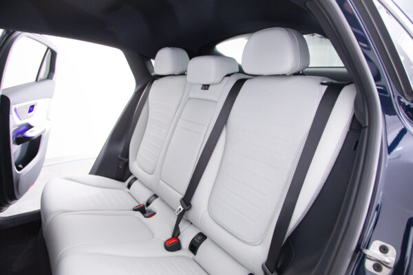 GLCクーペ 220d 4マチック コア (ISG) AMGラインパッケージ 4WD