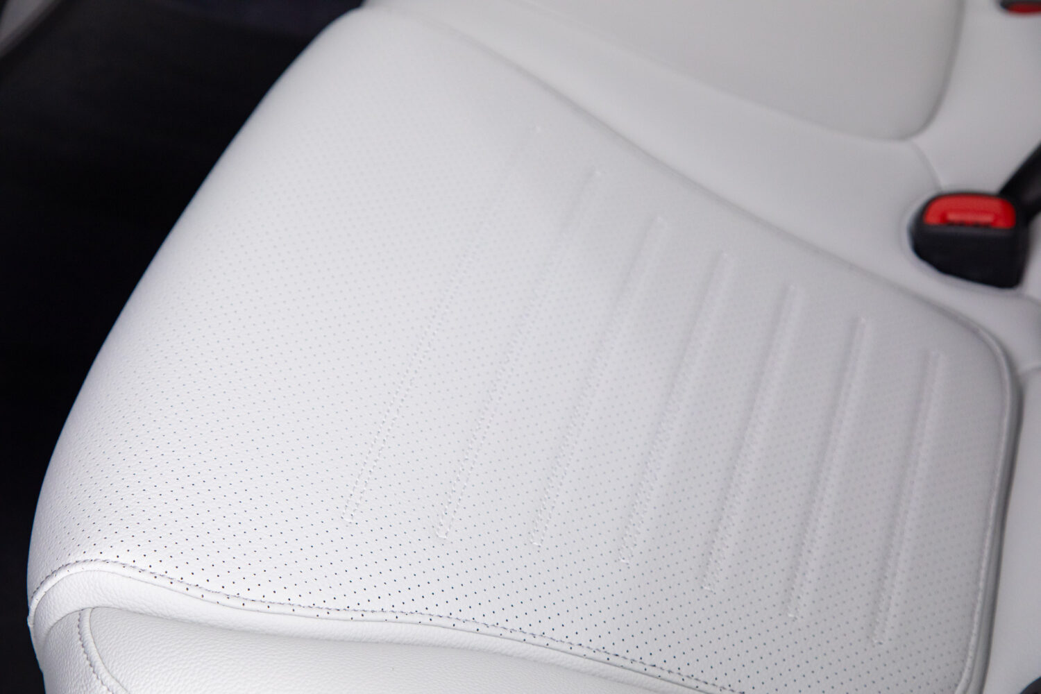 GLCクーペ 220d 4マチック コア (ISG) AMGラインパッケージ 4WD