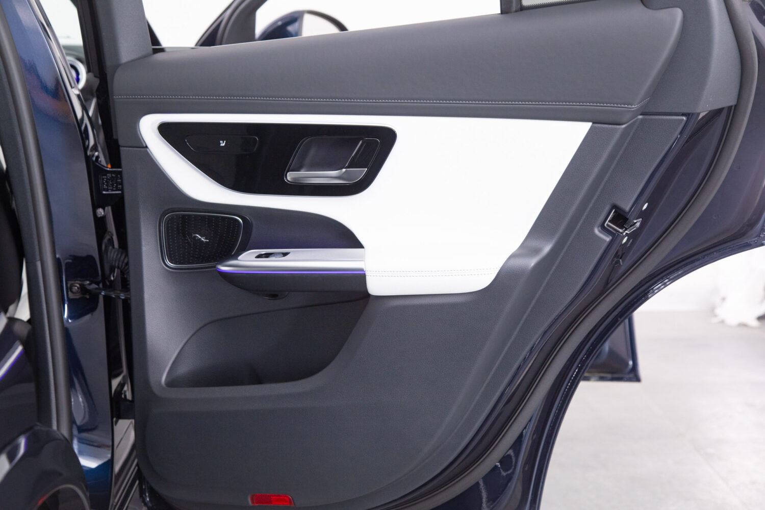 GLCクーペ 220d 4マチック コア (ISG) AMGラインパッケージ 4WD